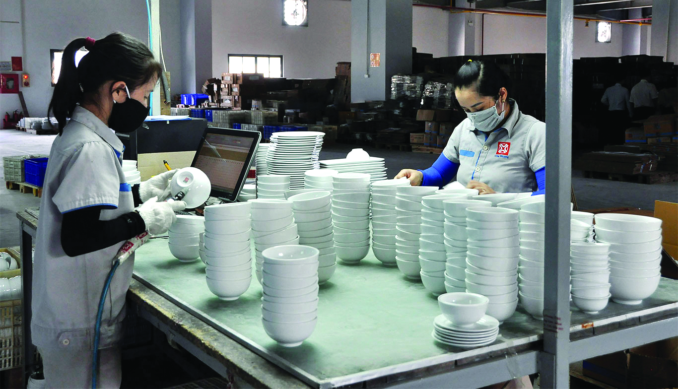 Quy trình sản xuất, dây chuyền công nghệ tại nhà xưởng Long Phương.